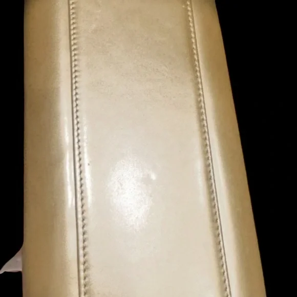 ✨💎VINTAGE💎✨RARE GIANNI VERSACE SUNBURST BAG IN ENAMEL COAT W/DUSTY AND GIFT! - Picture 3 of 6